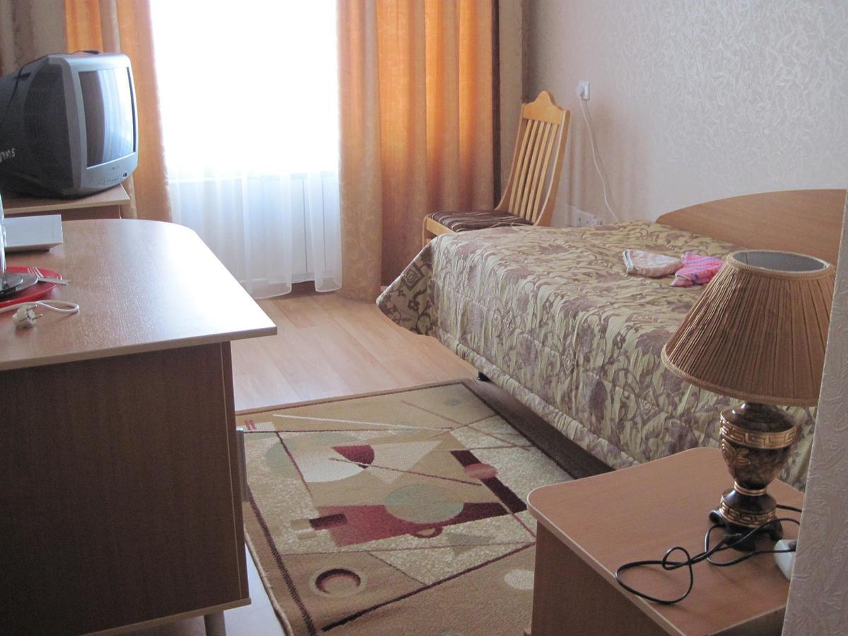 Hotel Mosty Masty Chambre photo